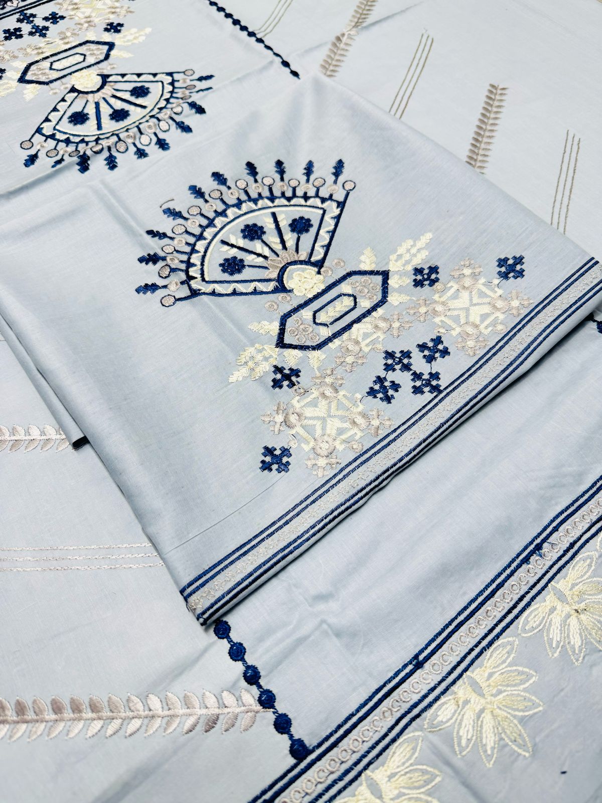 MARIA B EMBROIDERY