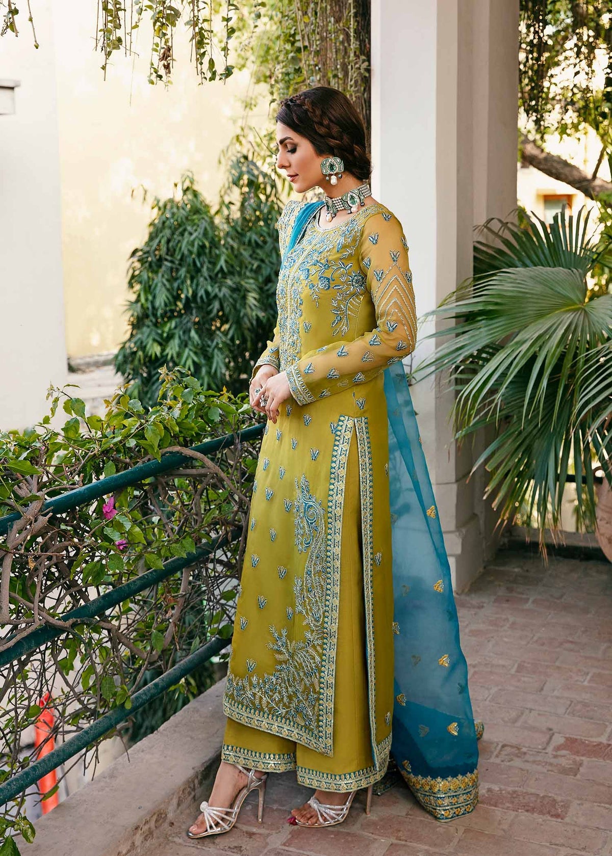 Akbar Aslam 3pc Party Wear
